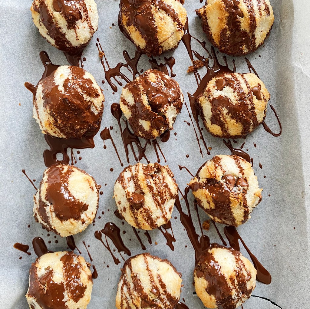 Coconut & Chocolate&nbsp;Macaroons